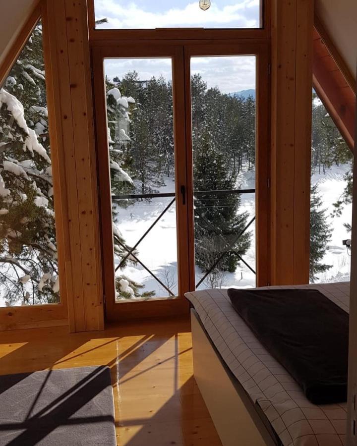 Pine Cabins Златибор Экстерьер фото