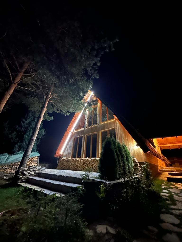 Pine Cabins Златибор Экстерьер фото